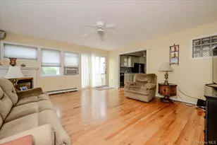 1815 Meadowbrook Rd, Merrick, NY 11566 - Photo 11