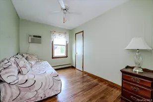 1815 Meadowbrook Rd, Merrick, NY 11566 - Photo 17