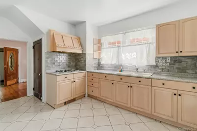 2950 Randall Avenue, Bronx, NY 10465 - Photo 17