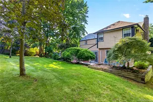 165 Salem Rd, East Hills, NY 11577 - Photo 29