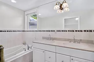 165 Salem Rd, East Hills, NY 11577 - Photo 21