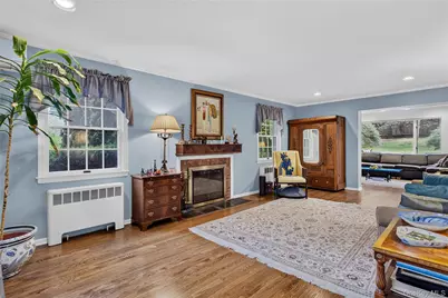 165 Salem Road, East Hills, NY 11577 - Photo 15