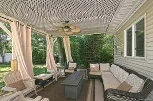 97 Elk St, South Huntington, NY 11743 - Photo 25