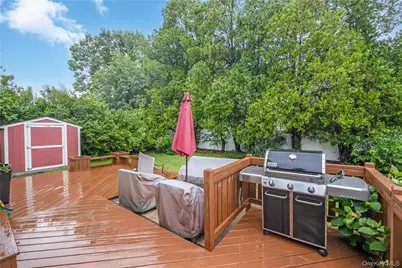 192 Sycamore Avenue, Bethpage, NY 11714 - Photo 21