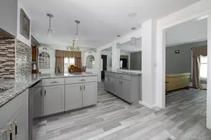 88 Innis Ave, Poughkeepsie, NY 12601 - Photo 9