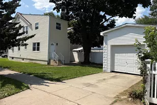 191-47 114th Dr, Saint Albans, NY 11412 - Photo 3