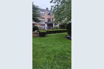 4 West Mill Drive #2F, Great Neck, NY 11021 - Photo 1