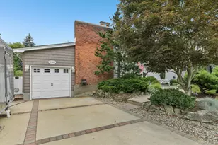 3745 Locust Ave, Seaford, NY 11783 - Photo 3