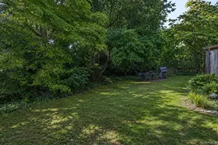 12 W Haven Dr, East Northport, NY 11731 - Photo 39