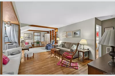 12 W Haven Drive, East Northport, NY 11731 - Photo 11