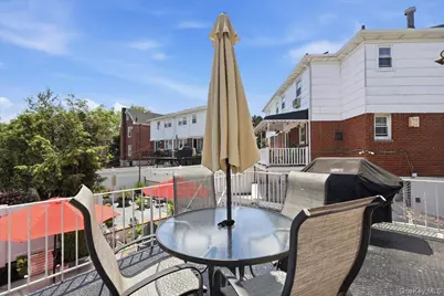 3132 Ampere Avenue, Bronx, NY 10465 - Photo 23