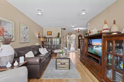 3132 Ampere Avenue, Bronx, NY 10465 - Photo 5