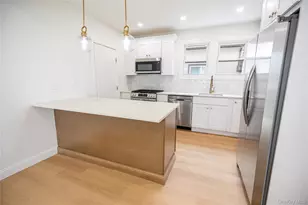 28 Cammerer Ave, East Rockaway, NY 11518 - Photo 5