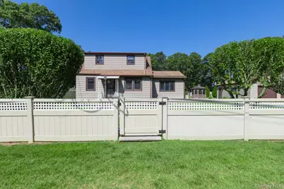 16 Ormond Place, Shirley, NY 11967 - Photo 1
