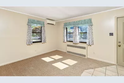 16 Ormond Place, Shirley, NY 11967 - Photo 9