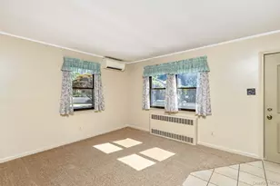 16 Ormond Pl, Shirley, NY 11967 - Photo 9