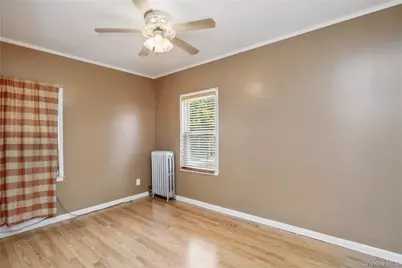 8430 129th Street, Kew Gardens, NY 11415 - Photo 23