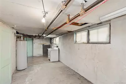 8430 129th Street, Kew Gardens, NY 11415 - Photo 29