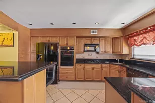 2236 Ralph Ave, Brooklyn, NY 11234 - Photo 7