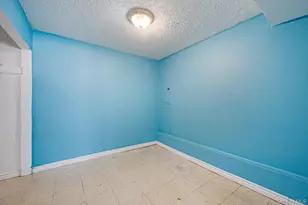 105 Ames St, Brentwood, NY 11717 - Photo 31