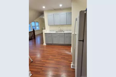 412 Warburton Avenue #3, Yonkers, NY 10701 - Photo 3