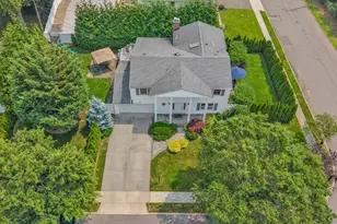 2 Madison Ave, Jericho, NY 11753 - Photo 29