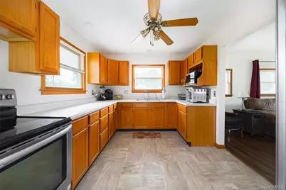 5 Willow Road, Beacon, NY 12508 - Photo 7