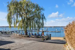 38 Sintsink Dr W, Port Washington, NY 11050 - Photo 19