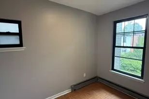 31 Lander St, Newburgh, NY 12550 - Photo 9