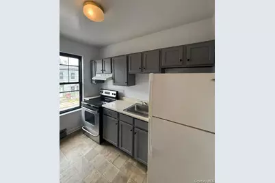 31 Lander Street, Newburgh, NY 12550 - Photo 7