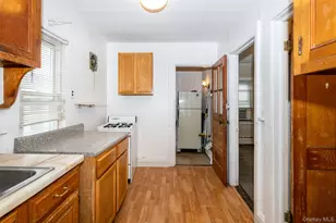 485 Minnieford Ave, Bronx, NY 10464 - Photo 11