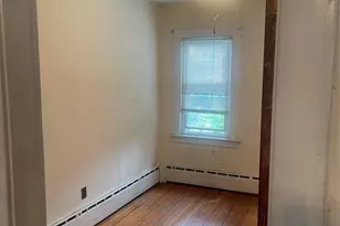 485 Minnieford Ave, Bronx, NY 10464 - Photo 3