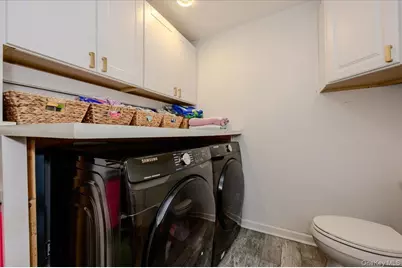 618 E Walnut Street, Long Beach, NY 11561 - Photo 17