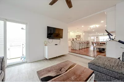 618 E Walnut Street, Long Beach, NY 11561 - Photo 15