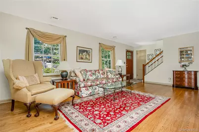 8 Arosa Court, Greenlawn, NY 11740 - Photo 7