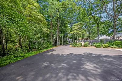 8 Arosa Court, Greenlawn, NY 11740 - Photo 39