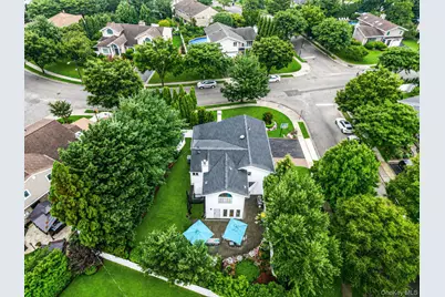 2 Sagamore Way N, Jericho, NY 11753 - Photo 3