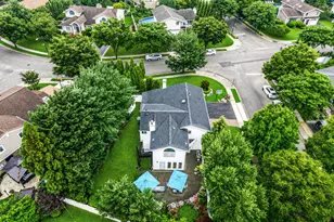 2 Sagamore Way N, Jericho, NY 11753 - Photo 3