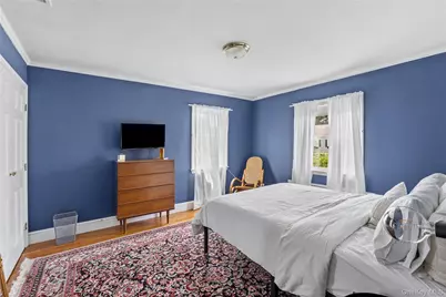 75 Bulson Road, Rockville Centre, NY 11570 - Photo 19