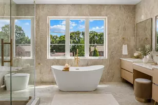 97 North Ct, Roslyn Heights, NY 11577 - Photo 17