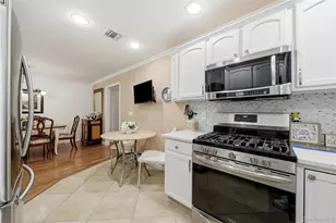 907 Altessa Blvd, Melville, NY 11747 - Photo 5