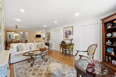 907 Altessa Boulevard, Melville, NY 11747 - Photo 11
