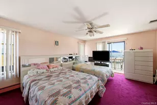 212 Shore Rd, Lindenhurst, NY 11757 - Photo 19