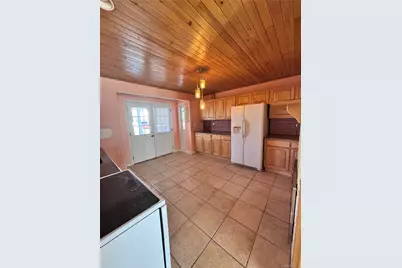 37 Spray Lane, Hicksville, NY 11801 - Photo 11