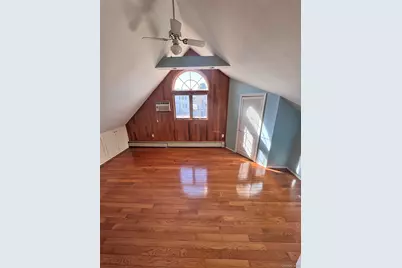 37 Spray Lane, Hicksville, NY 11801 - Photo 15
