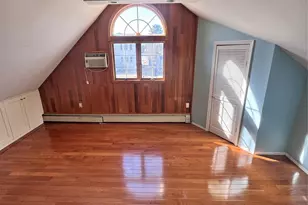 37 Spray Ln, Hicksville, NY 11801 - Photo 15
