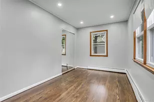 26 Woodland St, Ronkonkoma, NY 11779 - Photo 17