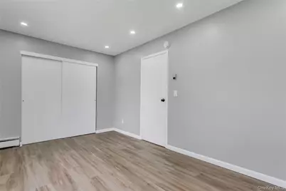 26 Woodland Street, Ronkonkoma, NY 11779 - Photo 25