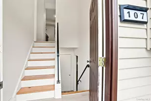107 Sutton Park Rd, Poughkeepsie, NY 12603 - Photo 5
