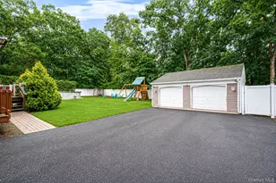 6 Mayflower Ln, East Setauket, NY 11733 - Photo 19